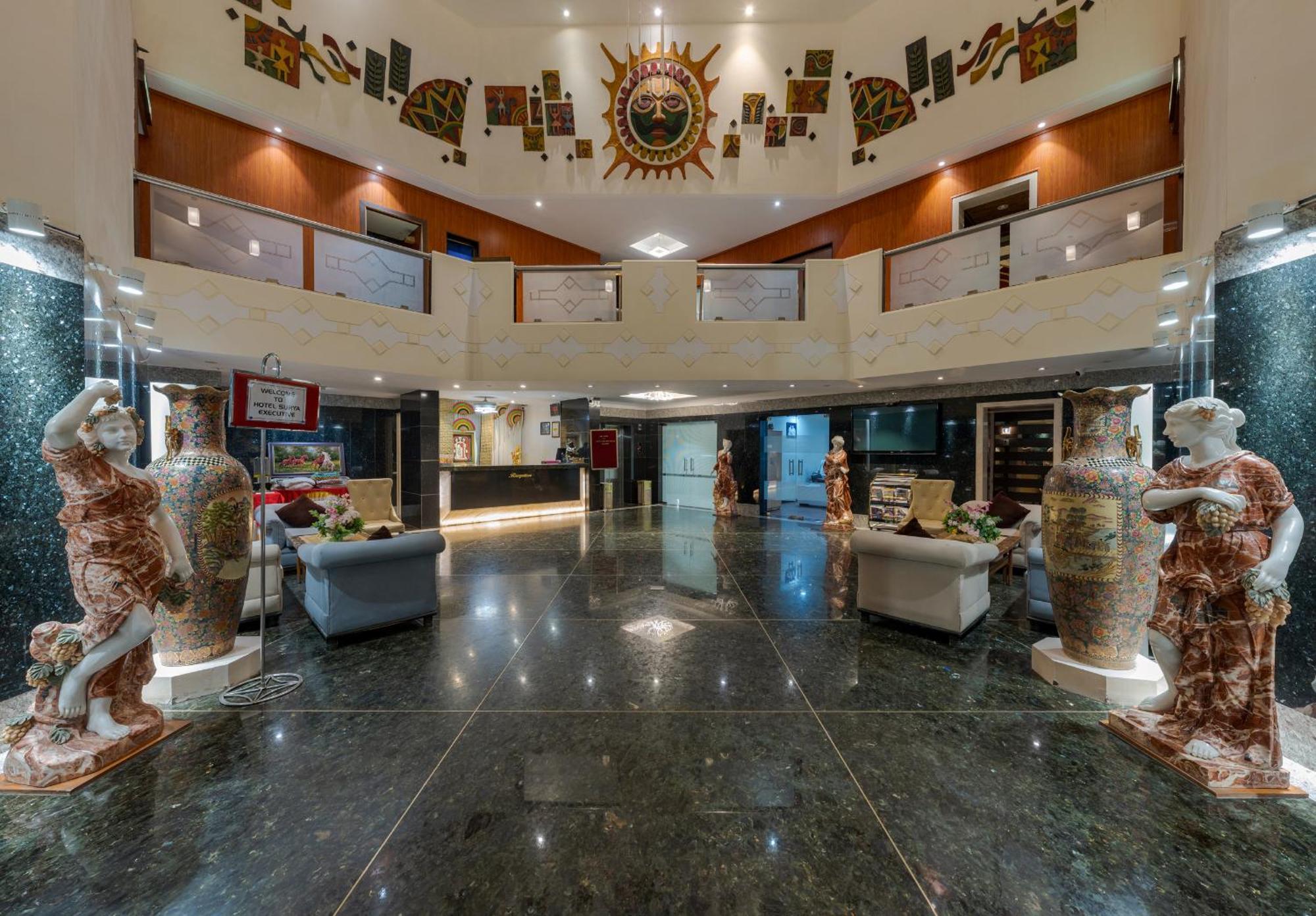 Hotel Surya Executive 3 Star Hotel Solapur Exteriör bild