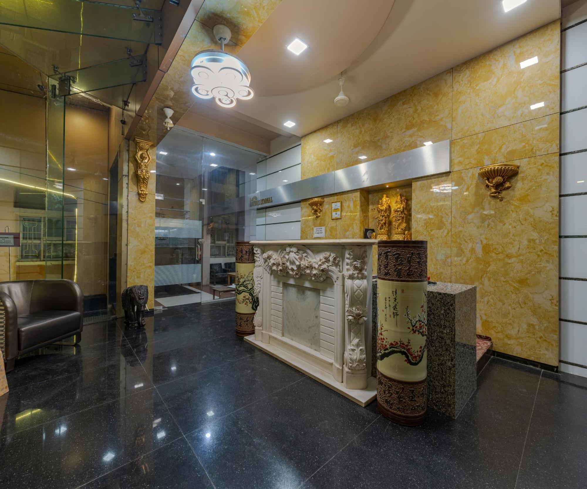 Hotel Surya Executive 3 Star Hotel Solapur Exteriör bild